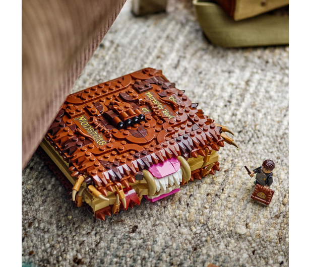LEGO Harry Potter 76449 Potworna księga potworów z zębami - 1331666 - zdjęcie 9